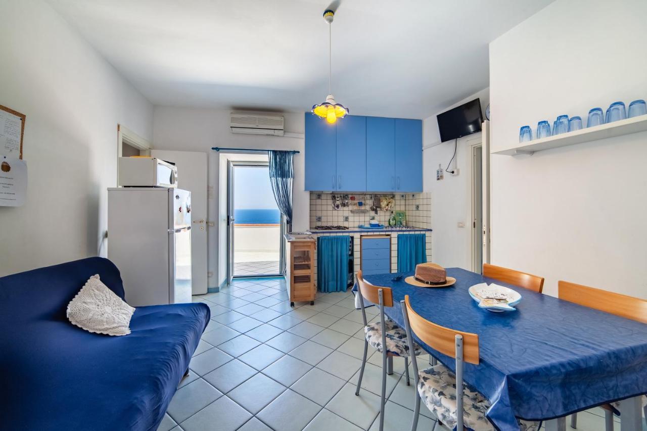 La Casa Del Capitano Ponza Villa Bagian luar foto